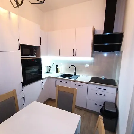 Gryf 12 * מידזיזדרויה