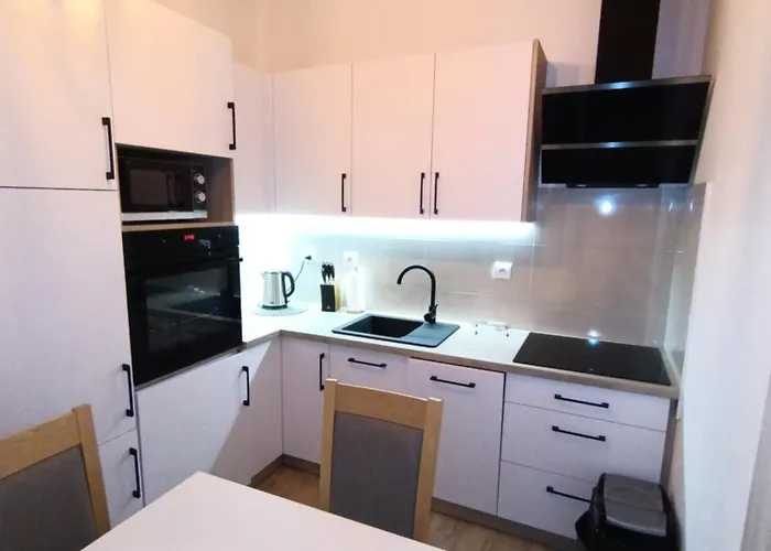 Gryf 12 * 米兹多洛杰